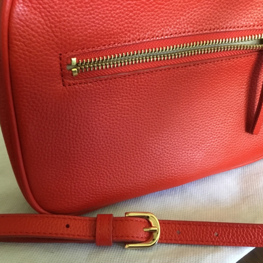 Nordstrom Red Pebble Leather Crossbody Small Dianne Goldtone Hardware - Picture 14 of 16